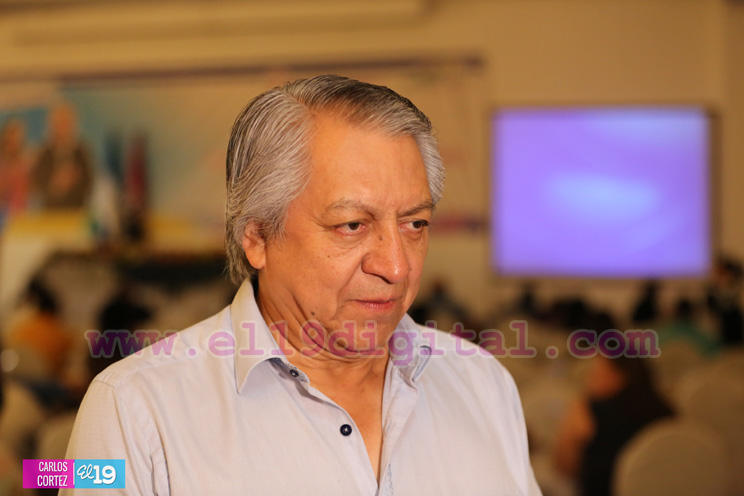 Entrevistas a participantes del Congreso de Viviendas de Inter&eacute;s Social